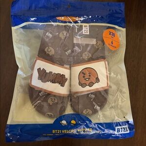 BT21 Brown Shooky Velcro Slippers - "Yummy" Strap